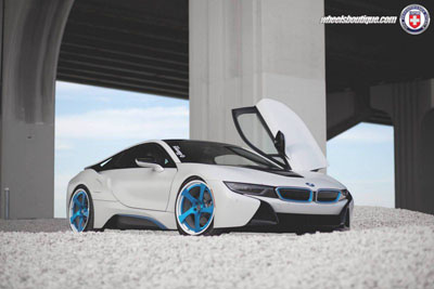 BMW i8 на дисках от HRE Wheels